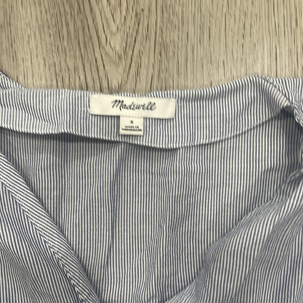 Madewell blouse - Picture 2 of 2